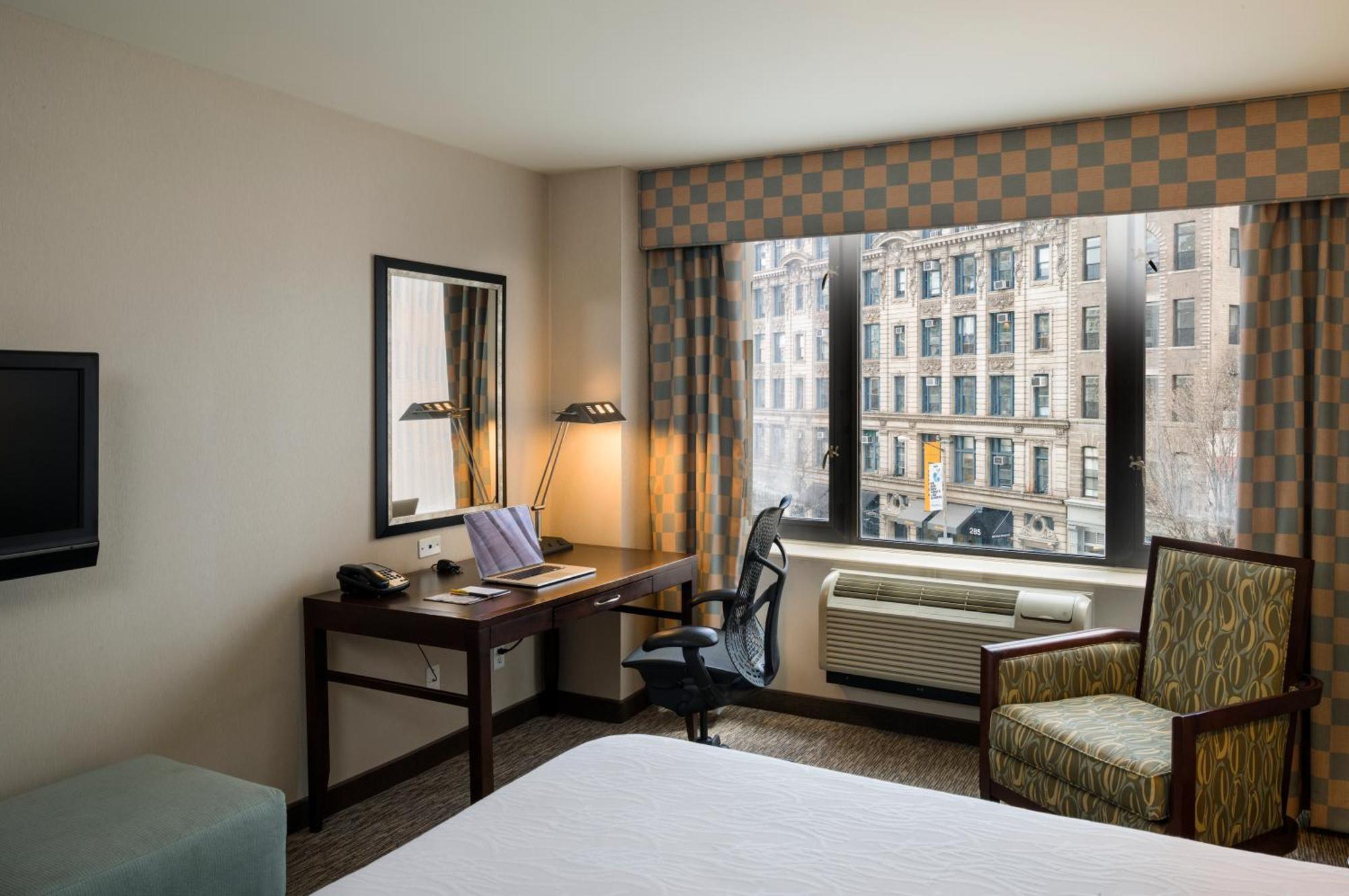 Hilton Garden Inn New York/Tribeca Экстерьер фото
