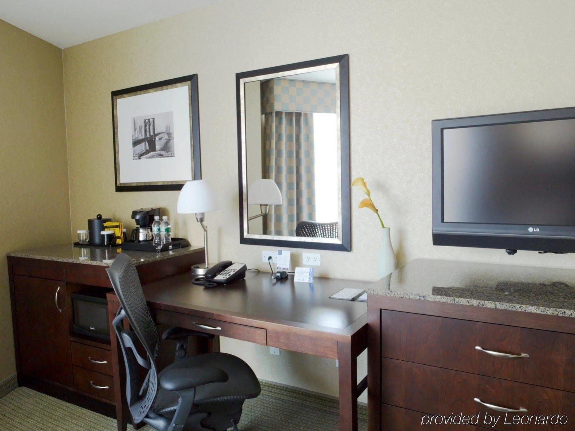 Hilton Garden Inn New York/Tribeca Экстерьер фото
